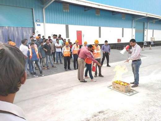 Fire tray drill with contractor workforce