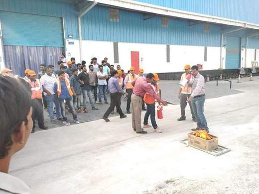 Fire drill briefing before the demonstration